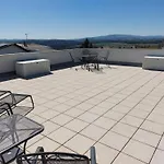아파트 Village Premium By Cesky Krumlov Adults Only Strizov